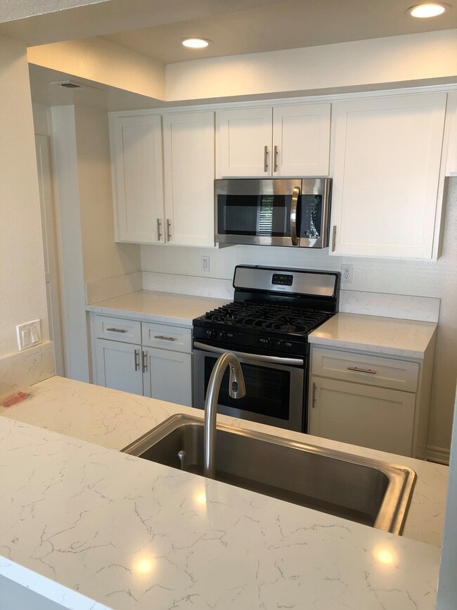 Building Photo - Cypress Creek Apartments