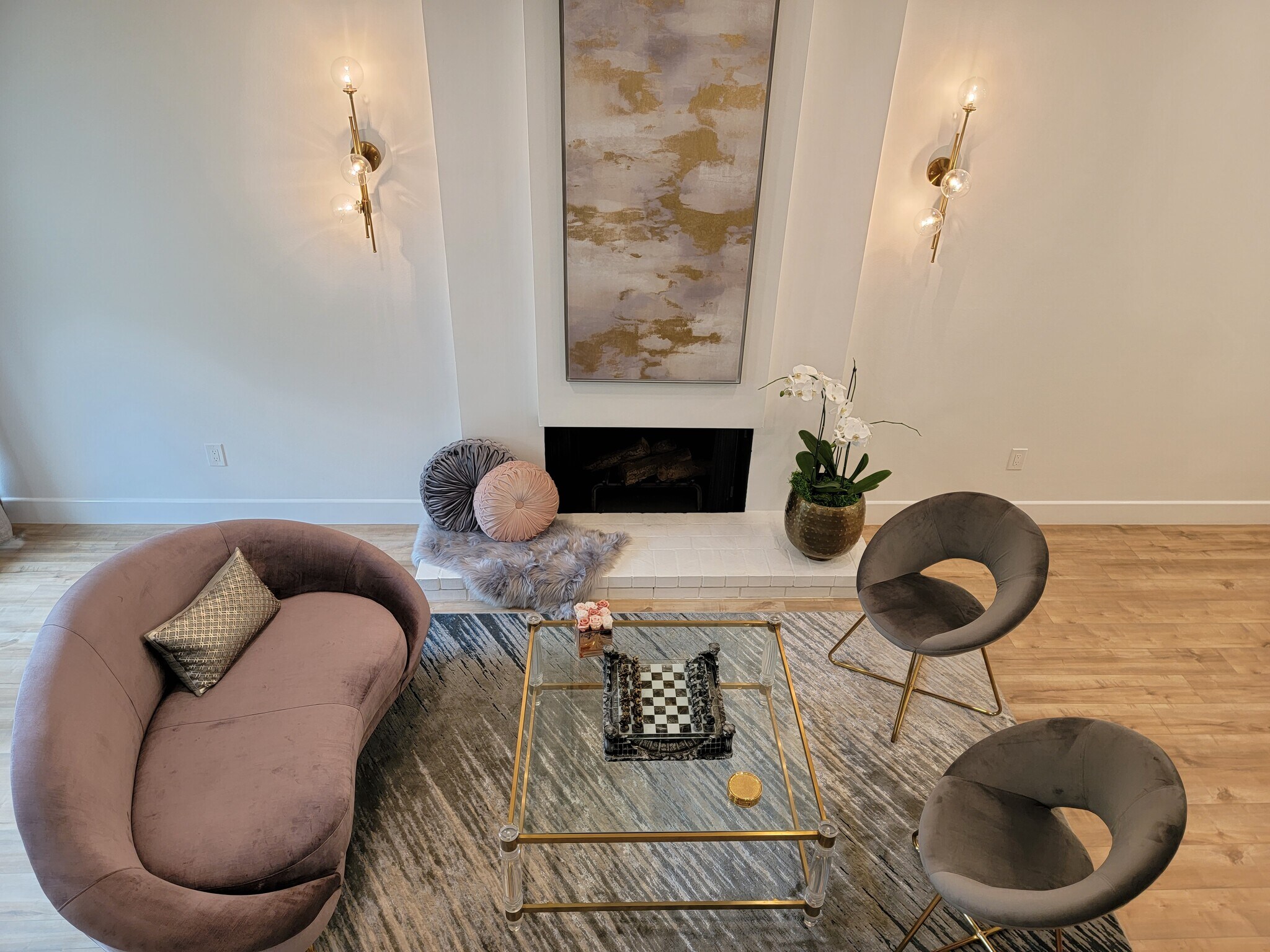 Building Photo - 16974 Escalon Dr