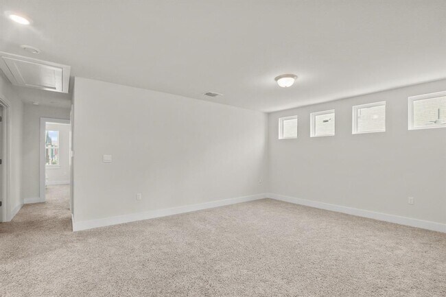 Building Photo - 7507 Grand Linden Wy