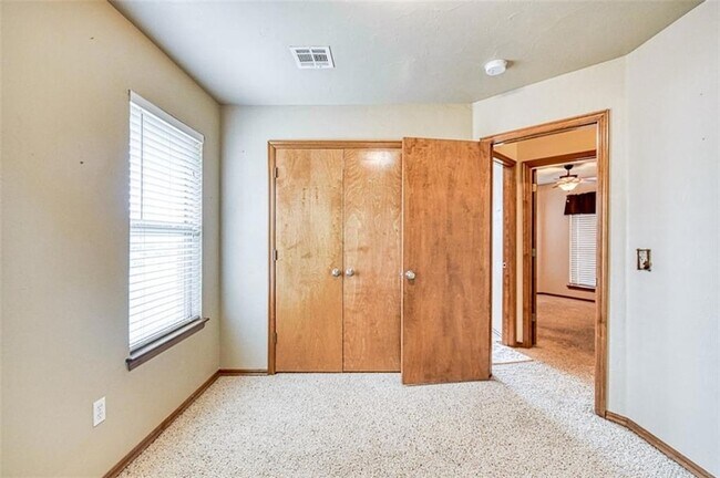 Building Photo - 1708 Meadow Run Dr