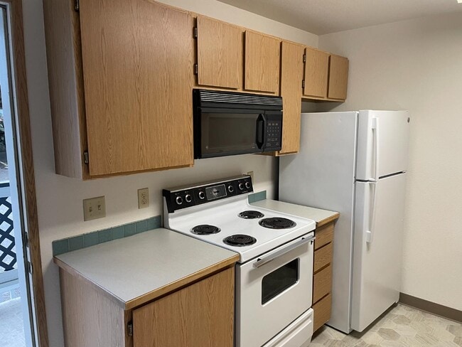 Building Photo - 3160 Adams Ave