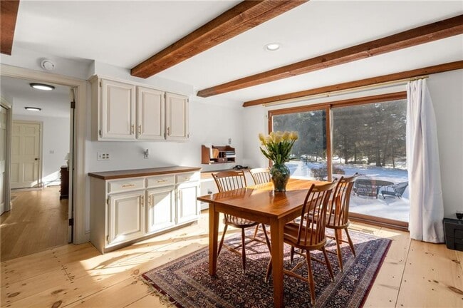 Building Photo - 1191 N MAIN Rd