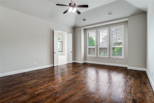 Building Photo - 1071 Jennala Dr