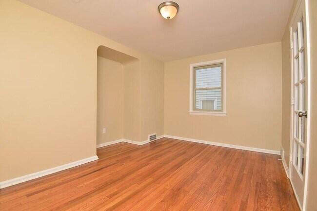 Building Photo - 3708 Monticello Blvd