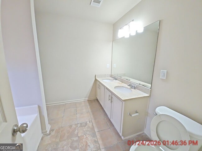 Building Photo - 2669 Deann Dr