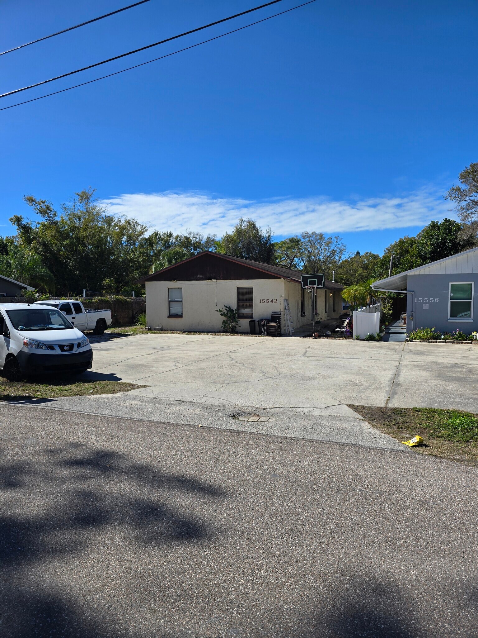 Building Photo - 15542 Verona Ave