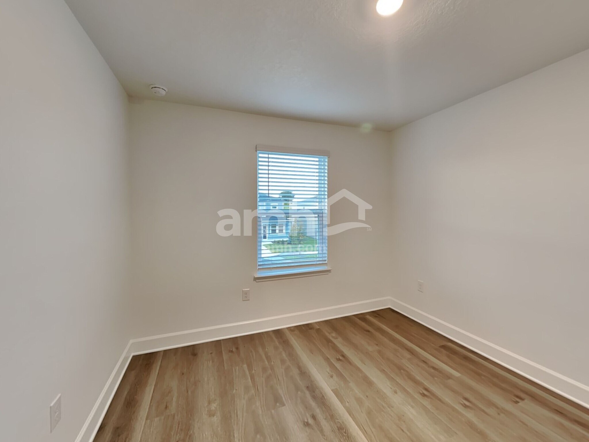 Building Photo - 37854 Dusty Saddle Ln