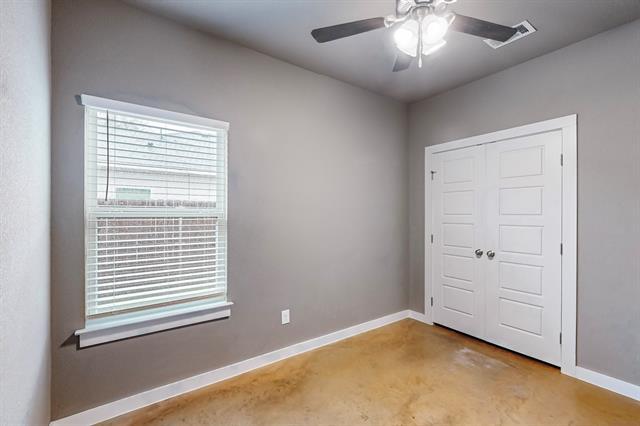 Building Photo - 209 S Baugh St