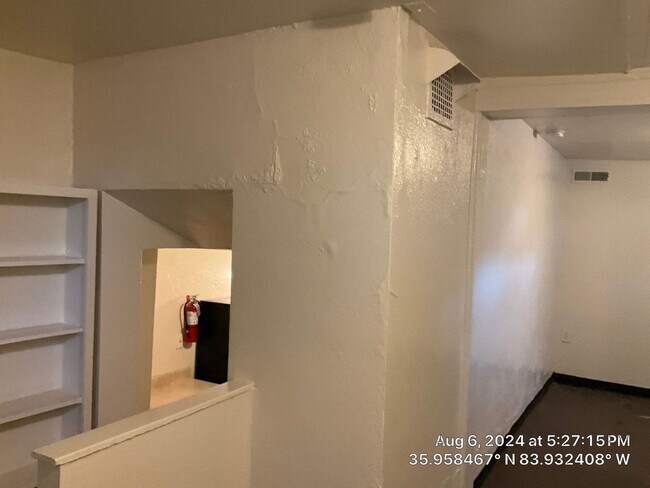 Building Photo - 1628 Clinch Ave