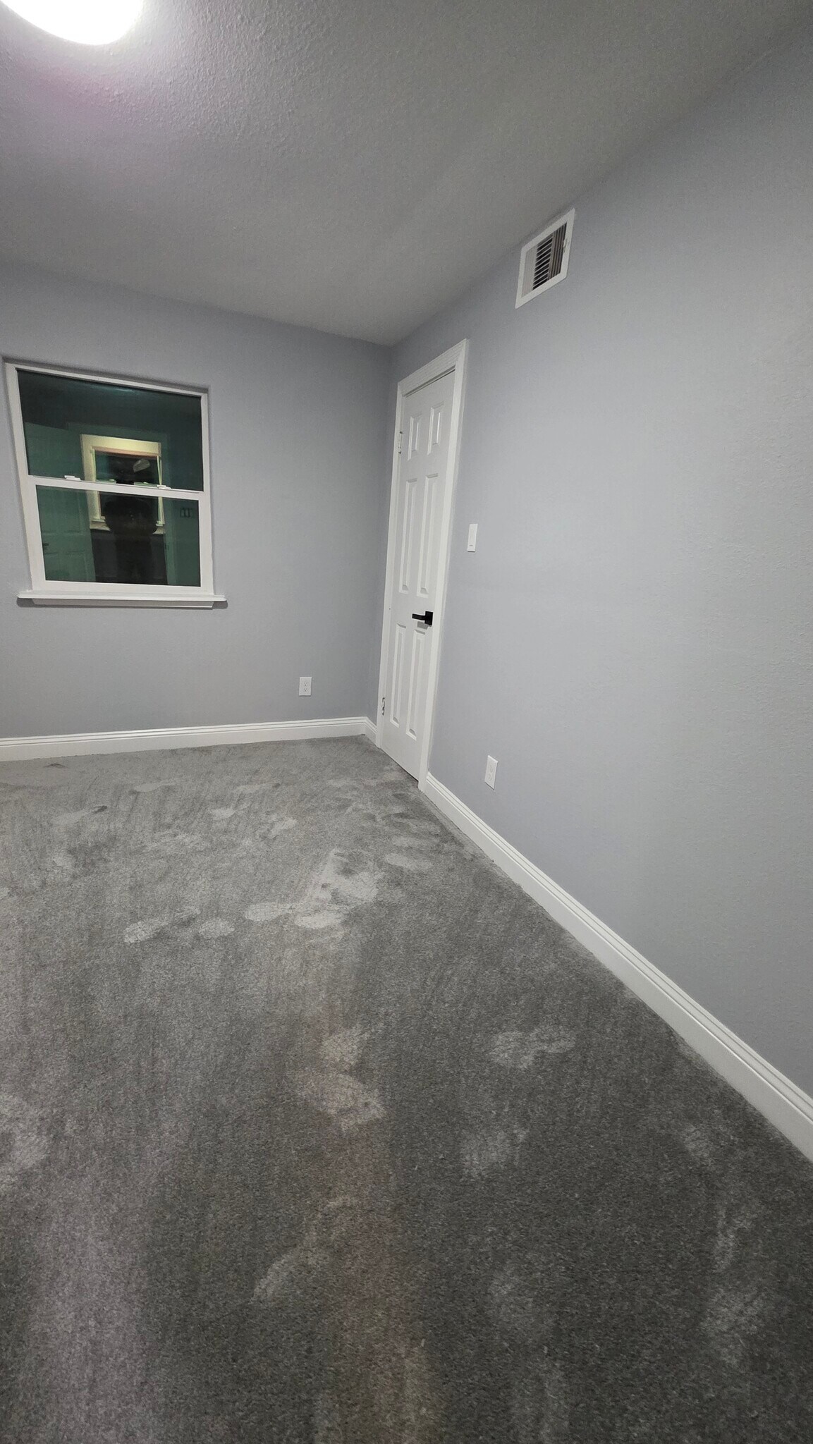 Building Photo - 9426 Sandra St