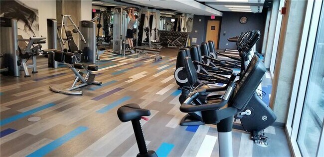 Building Photo - 400 W Peachtree St NW