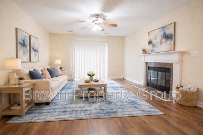 Building Photo - 7217 Pebblebrook Dr