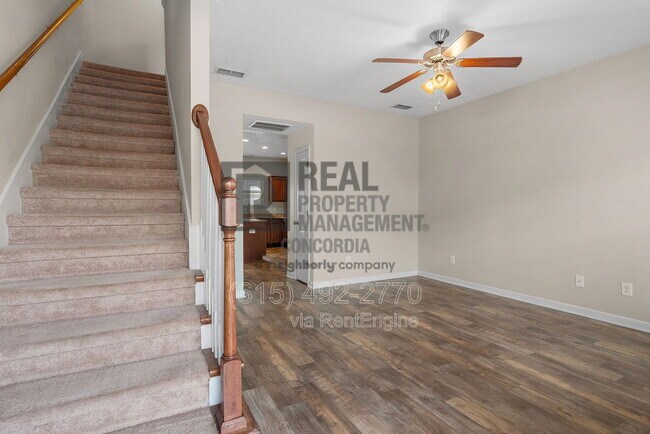 Building Photo - 1702 Sprucedale Dr