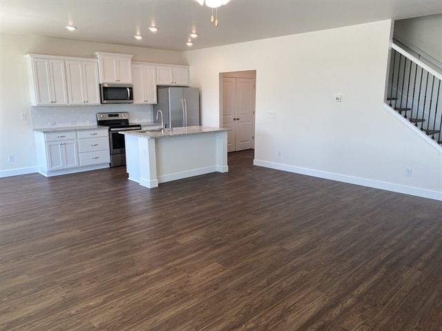 Building Photo - 10309 21st Pl SE