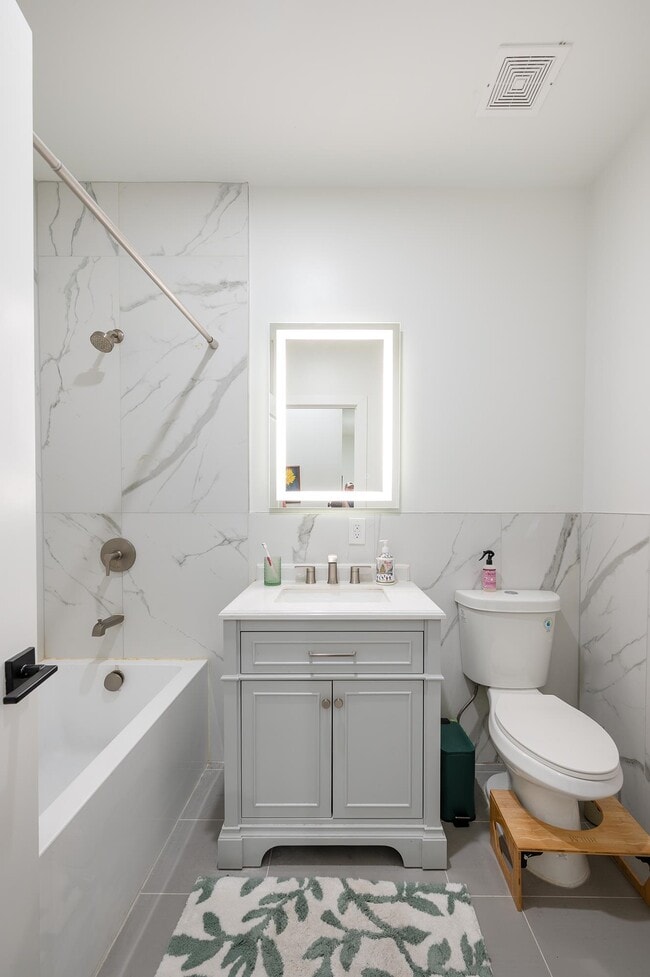 Building Photo - 72 Nelson Ave