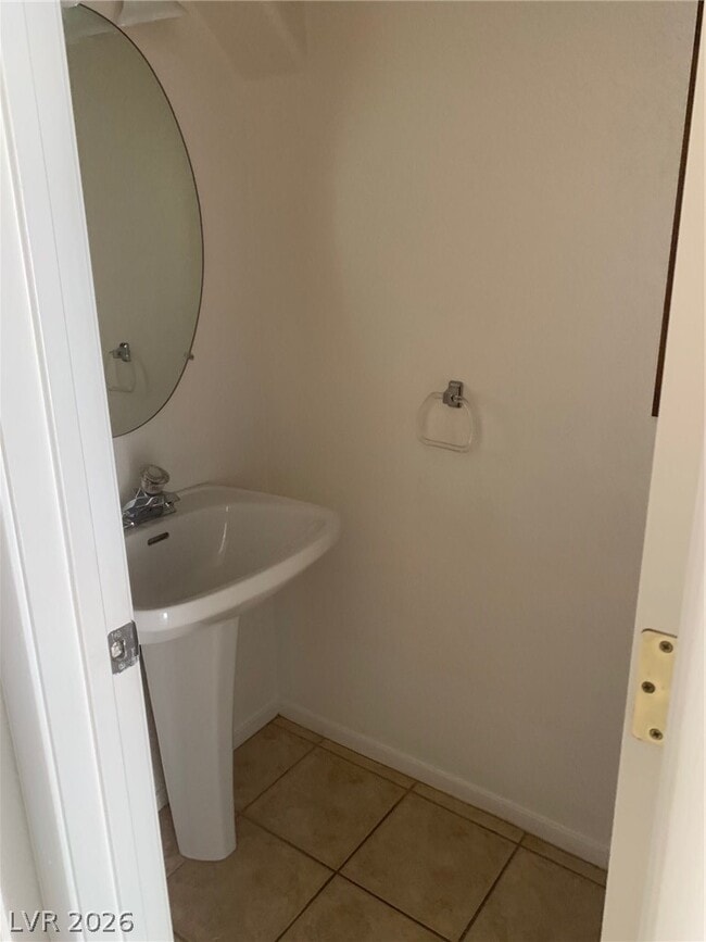 Building Photo - 7575 Aurora Glow St