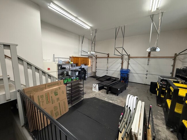 Building Photo - 49 Orris Ave