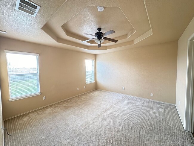 Building Photo - 3100 Rockwall Dr