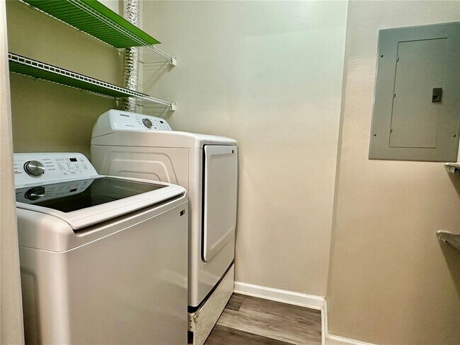 Building Photo - 4802 51st St W