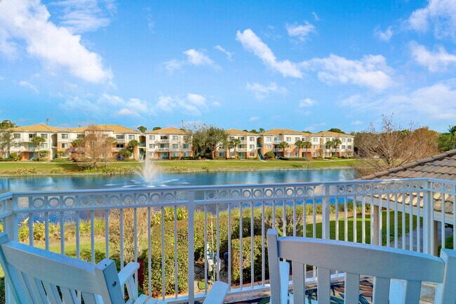 Building Photo - 9212 Myrtlewood Cir W