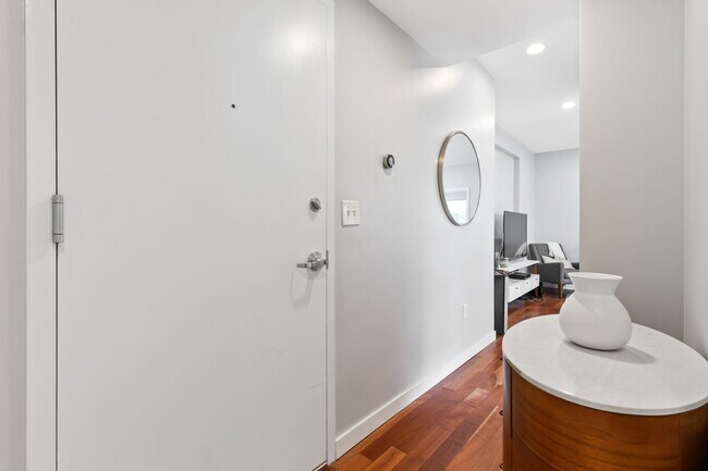 Building Photo - 2535 13th St NW