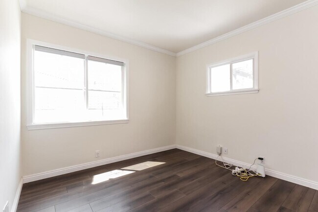 Building Photo - 12553 Woodgreen St
