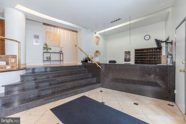 Building Photo - 2141 I St NW