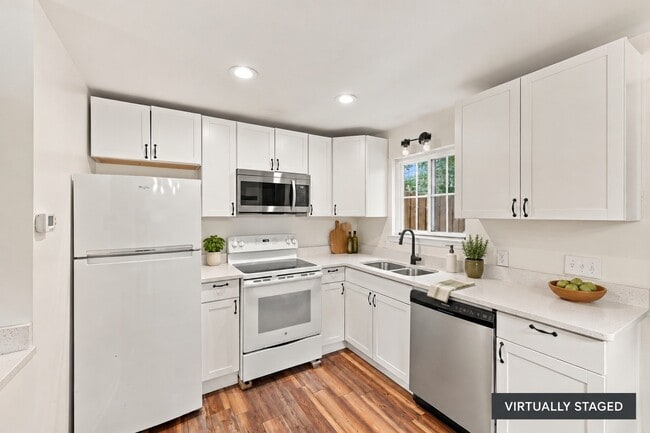 Building Photo - 3801 Mission View Ave
