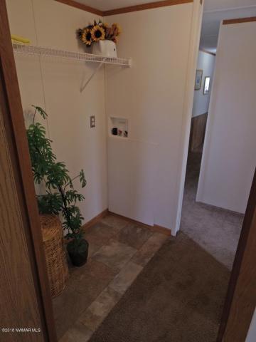 Building Photo - 1324 Augusta Dr NE