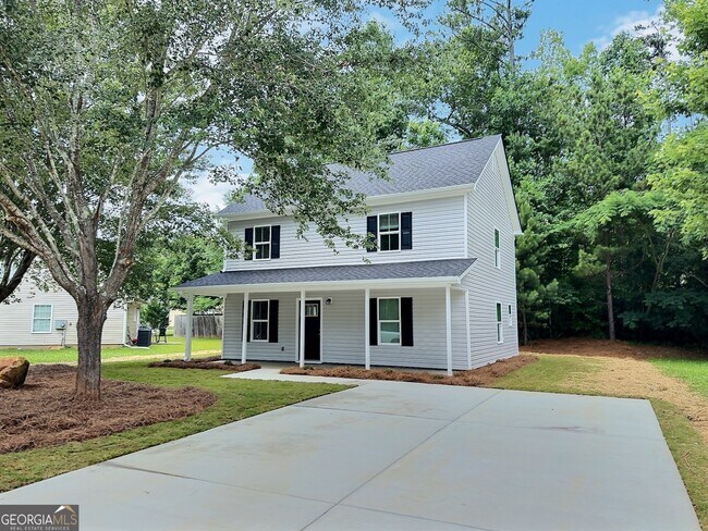 Primary Photo - 24 Mill Stream Ct