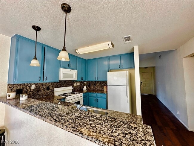 Building Photo - 7385 Coffeyville Ave