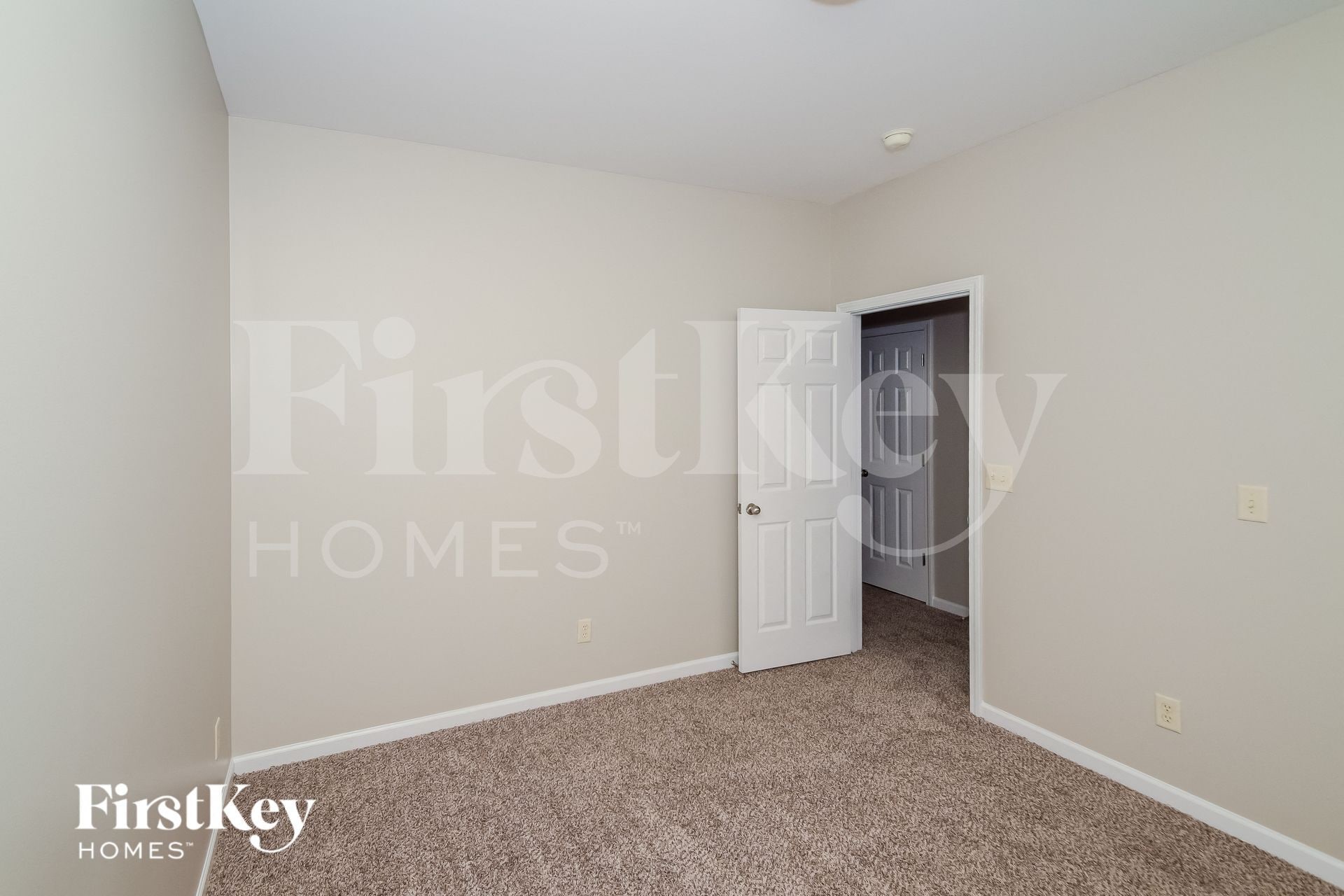 Building Photo - 1254 Easterwood Blvd