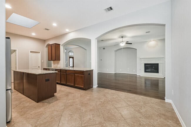 Building Photo - 19527 Juniper Breeze Ln