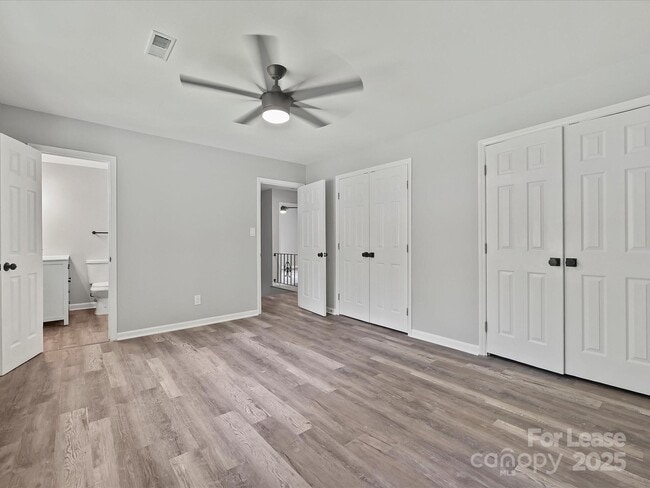 Building Photo - 2544 Cedarwild Rd