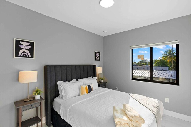 Building Photo - 1540 NW 46th St