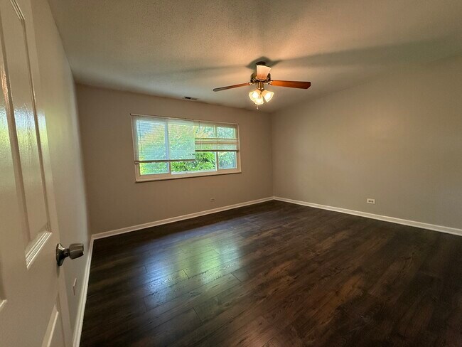 Building Photo - 2665 Sumac St