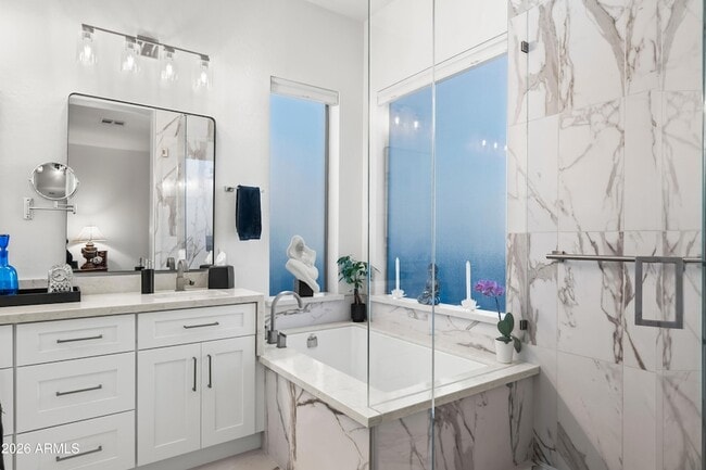 Building Photo - 7716 E Phantom Way