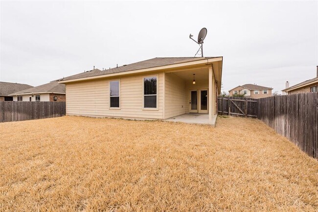 Building Photo - 913 Brighton Pl