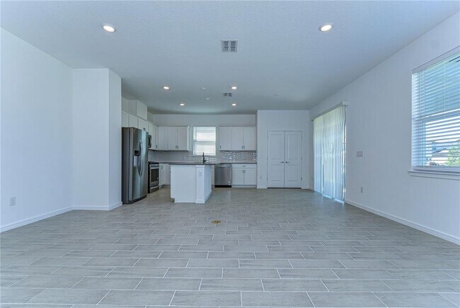 Building Photo - 17751 Everlong Dr