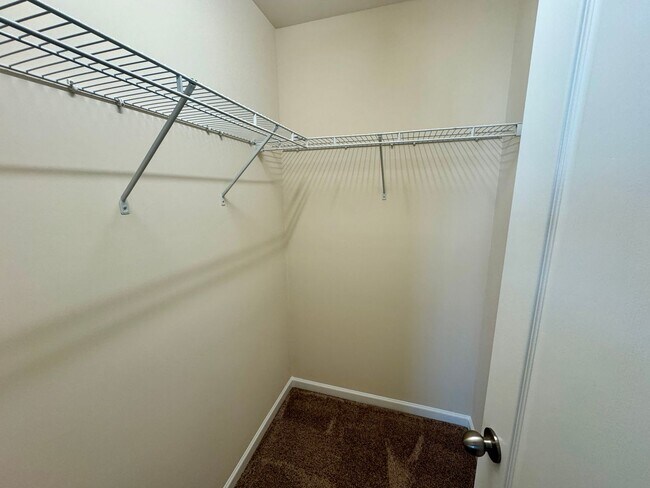 Building Photo - 1580 Spring Blossom Trail