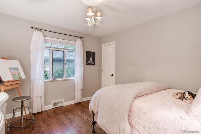 Building Photo - Beautiful Ranch in Belcaro Neighborhood