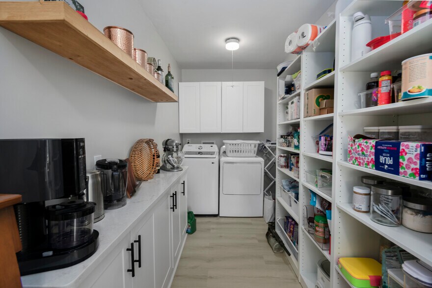 Building Photo - 71 New Boston Rd