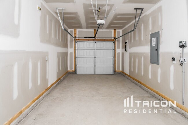 Building Photo - 937 Dawsons Park Wy