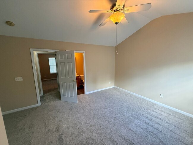 Building Photo - 1249 Liberty Bell Ct