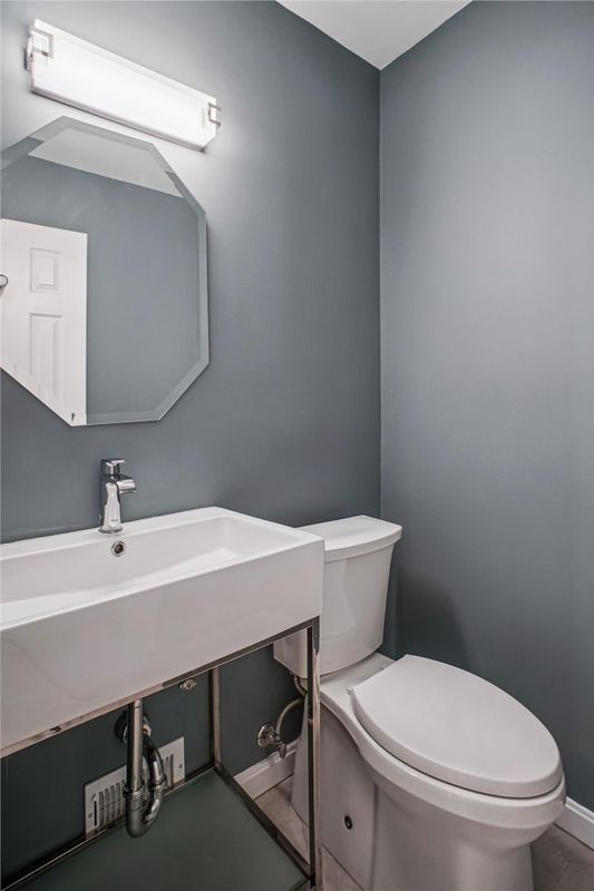 Building Photo - 4409 Westbrook Ln