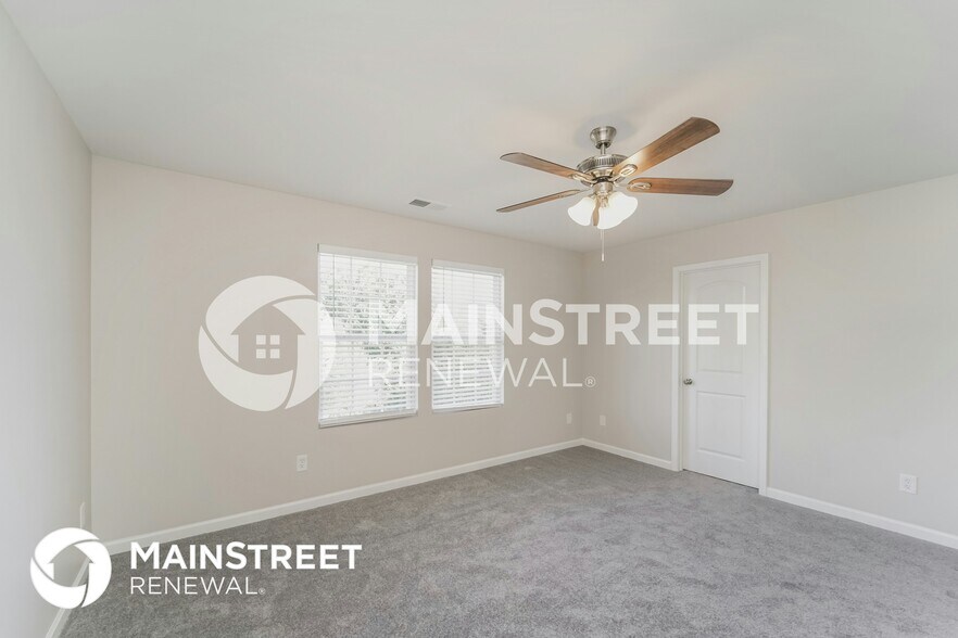 Building Photo - 11123 Silver Glen Ln