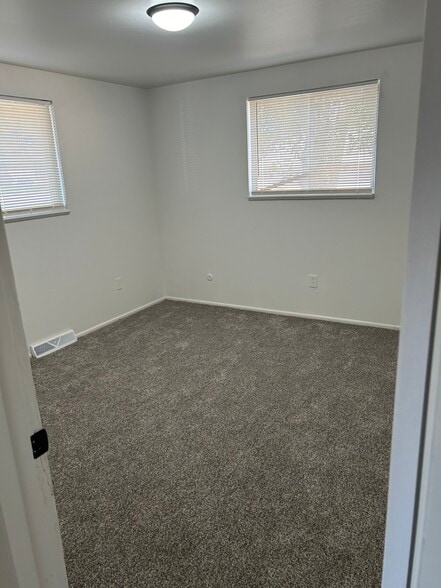 Building Photo - 1292 Moore St