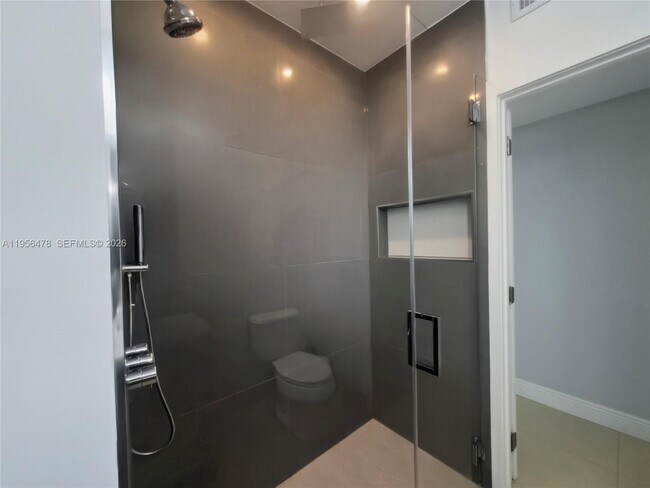 Building Photo - 8015 SW 136th St