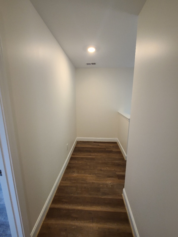 Building Photo - 106 Solis Ct