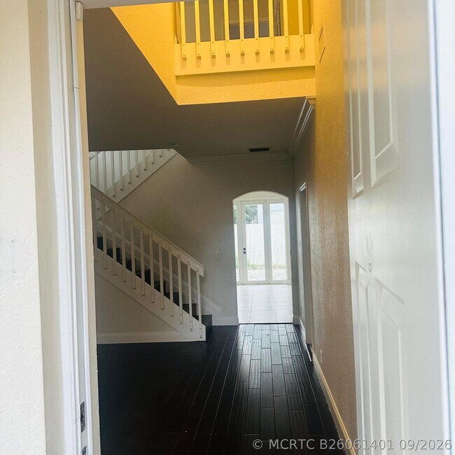 Building Photo - 4147 Meade Way